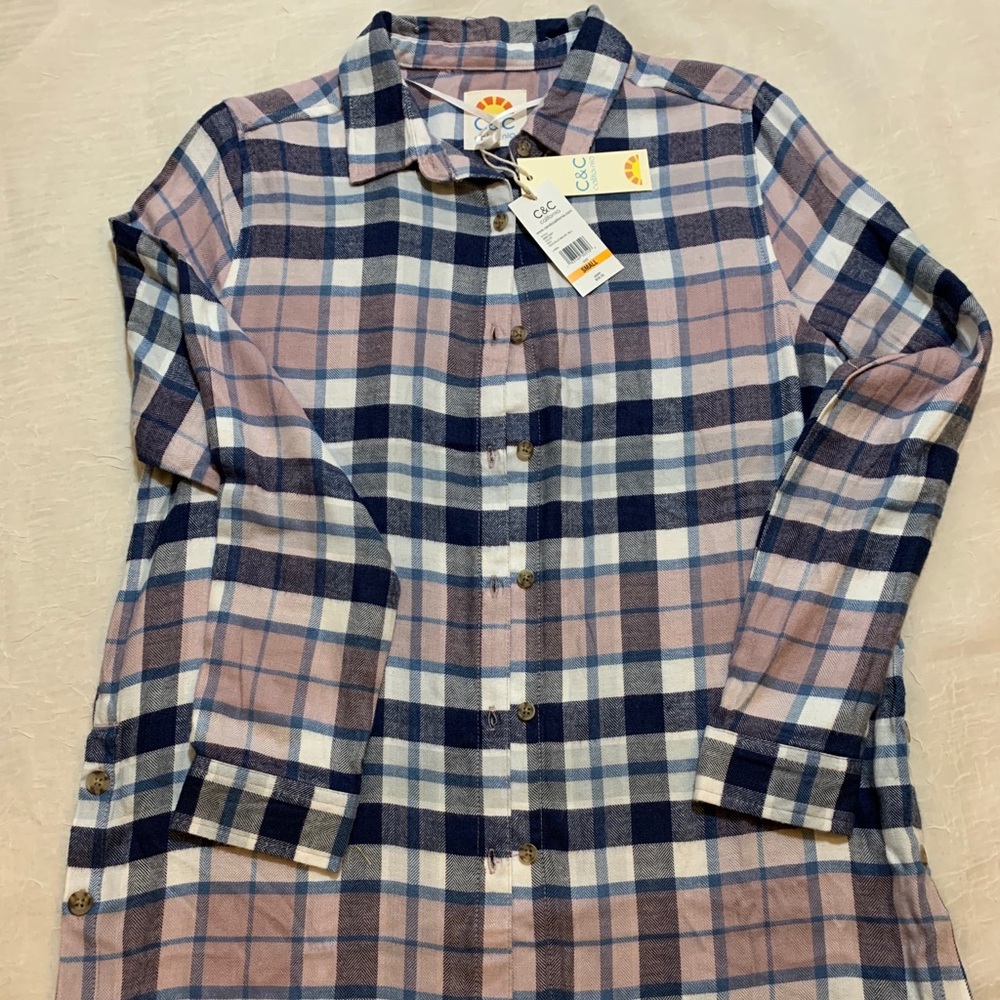C&C California long sleeve Button down shirt
